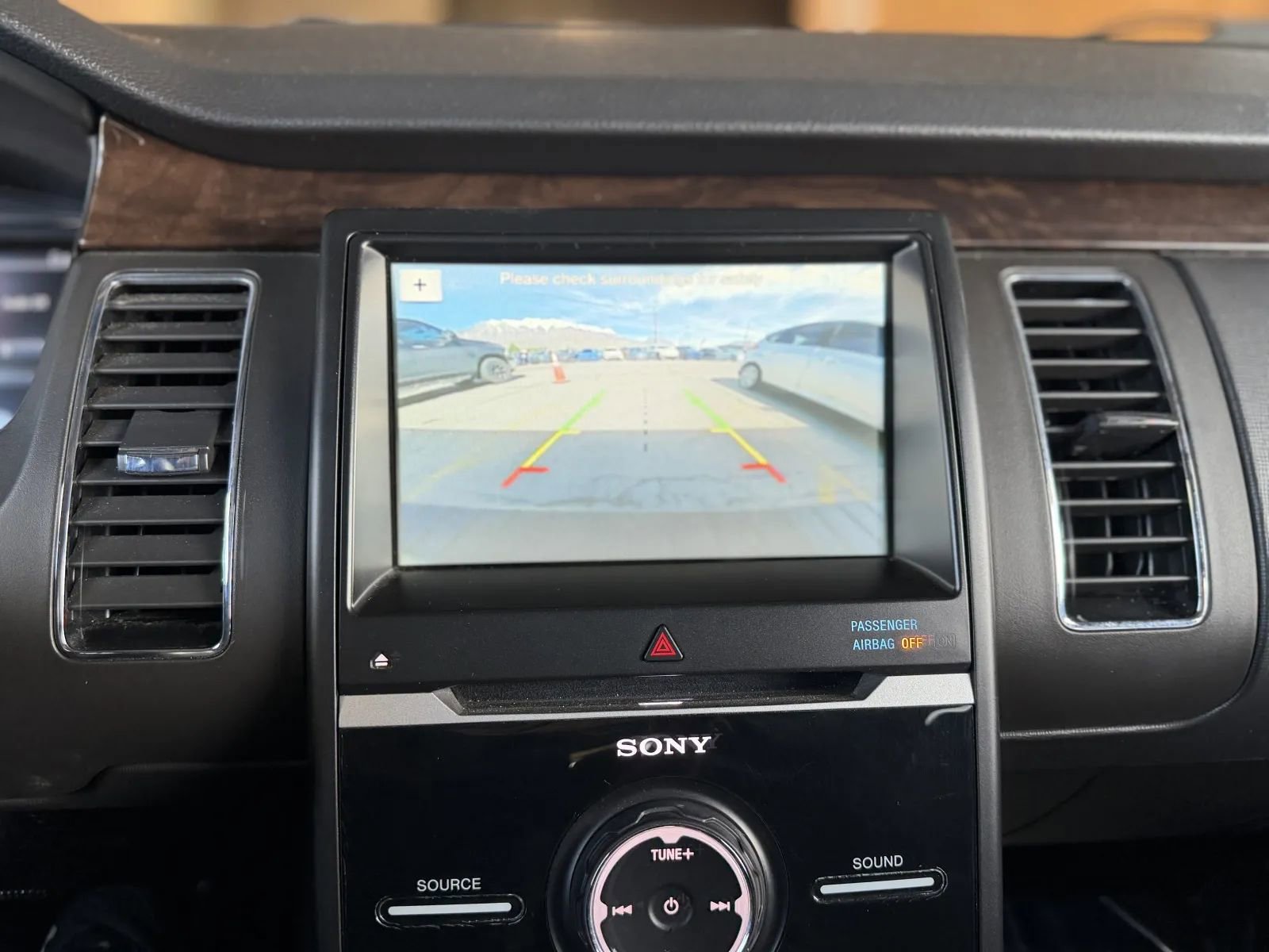 Used 2018 Ford Flex Limited image 35