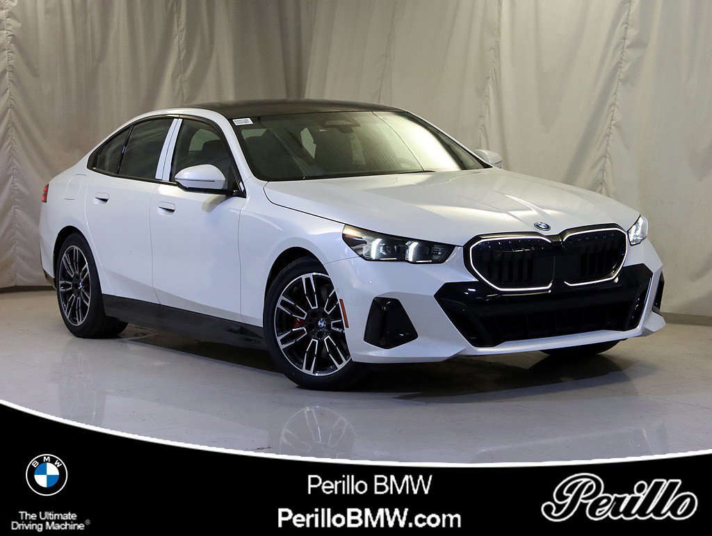 Used 2026 BMW 550e xDrive w/ Executive Package