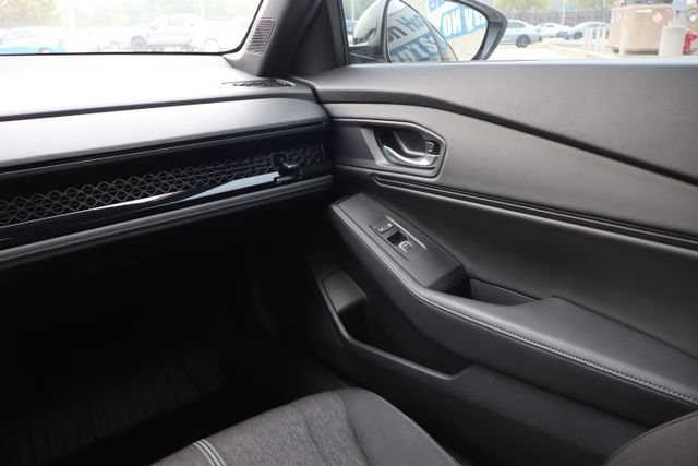 Used 2025 Honda Accord Sport image 10