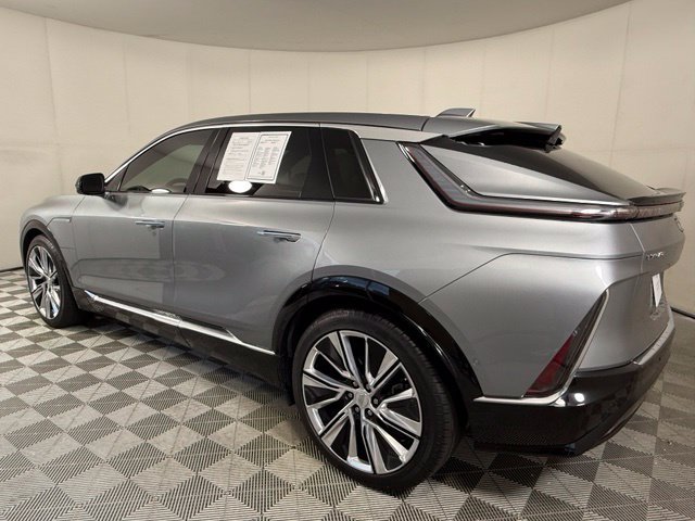 Used 2024 Cadillac Lyriq Luxury RWD image 5