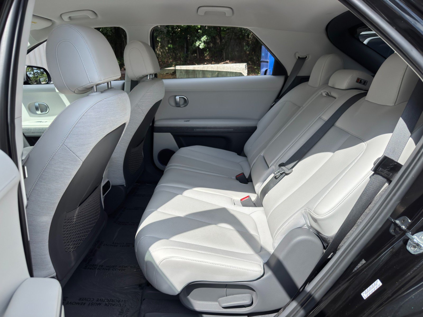 Used 2022 Hyundai Ioniq 5 SEL w/ Cargo Package RWD image 38