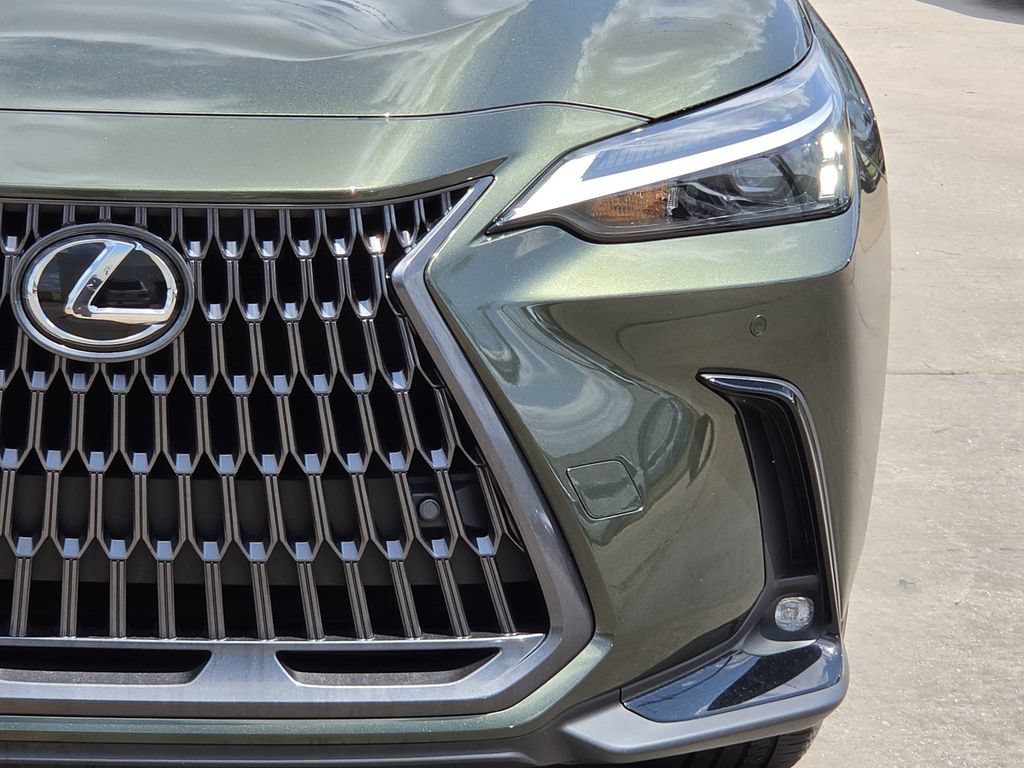 Used 2024 Lexus NX 250 FWD image 4