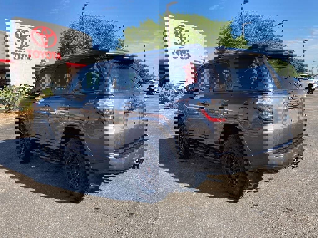 Certified 2021 Toyota 4Runner SR5 Premium w/ Moonroof Package image 4