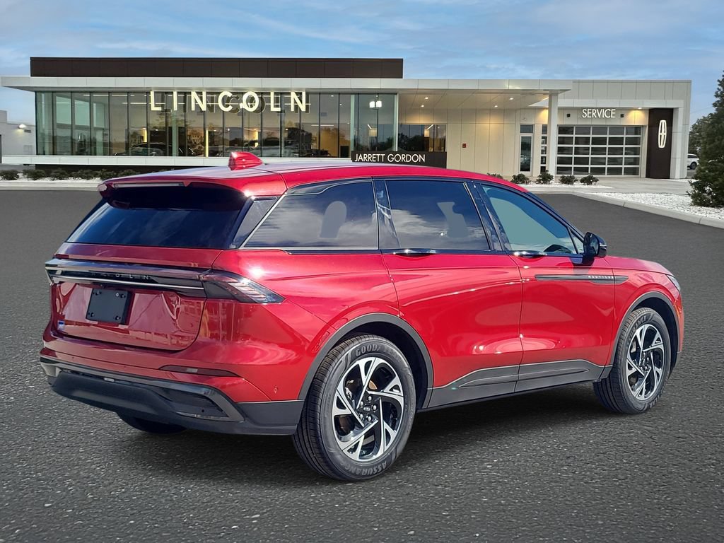 Certified 2024 Lincoln Nautilus Premier w/ Jet Appearance Package AWD/4WD image 4