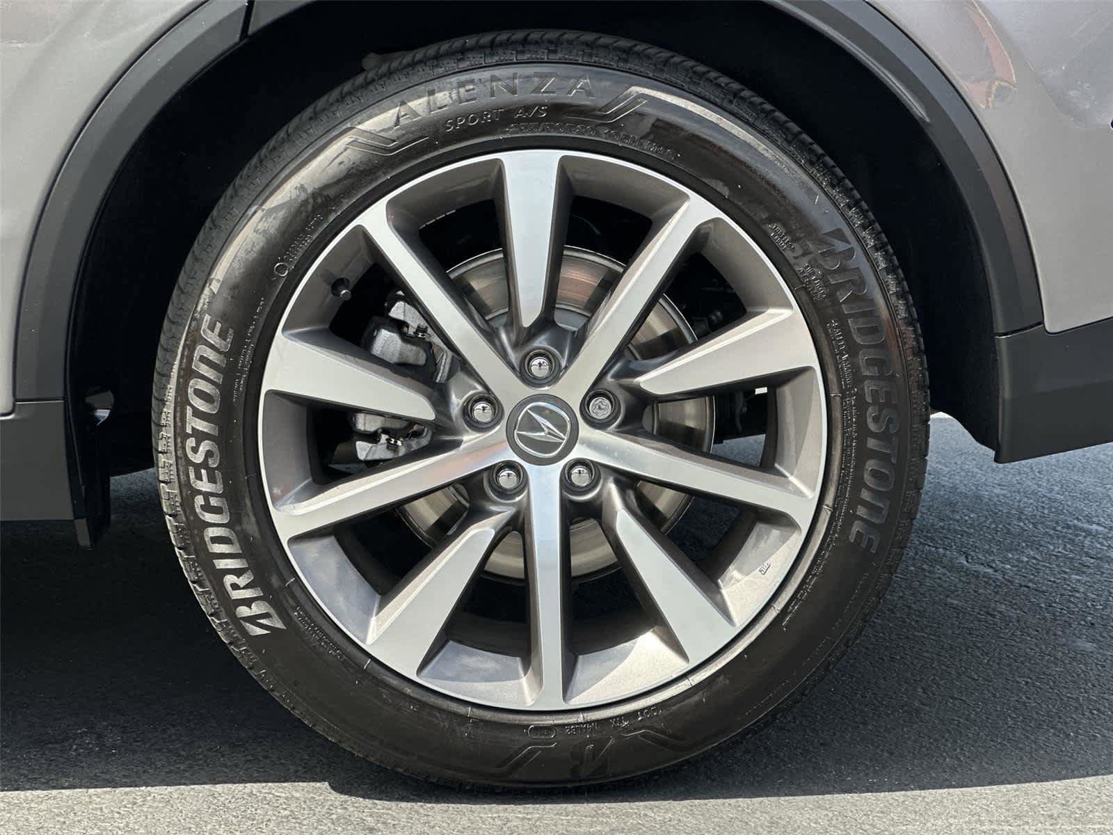 Certified 2025 Acura MDX FWD w/ Technology Package image 9