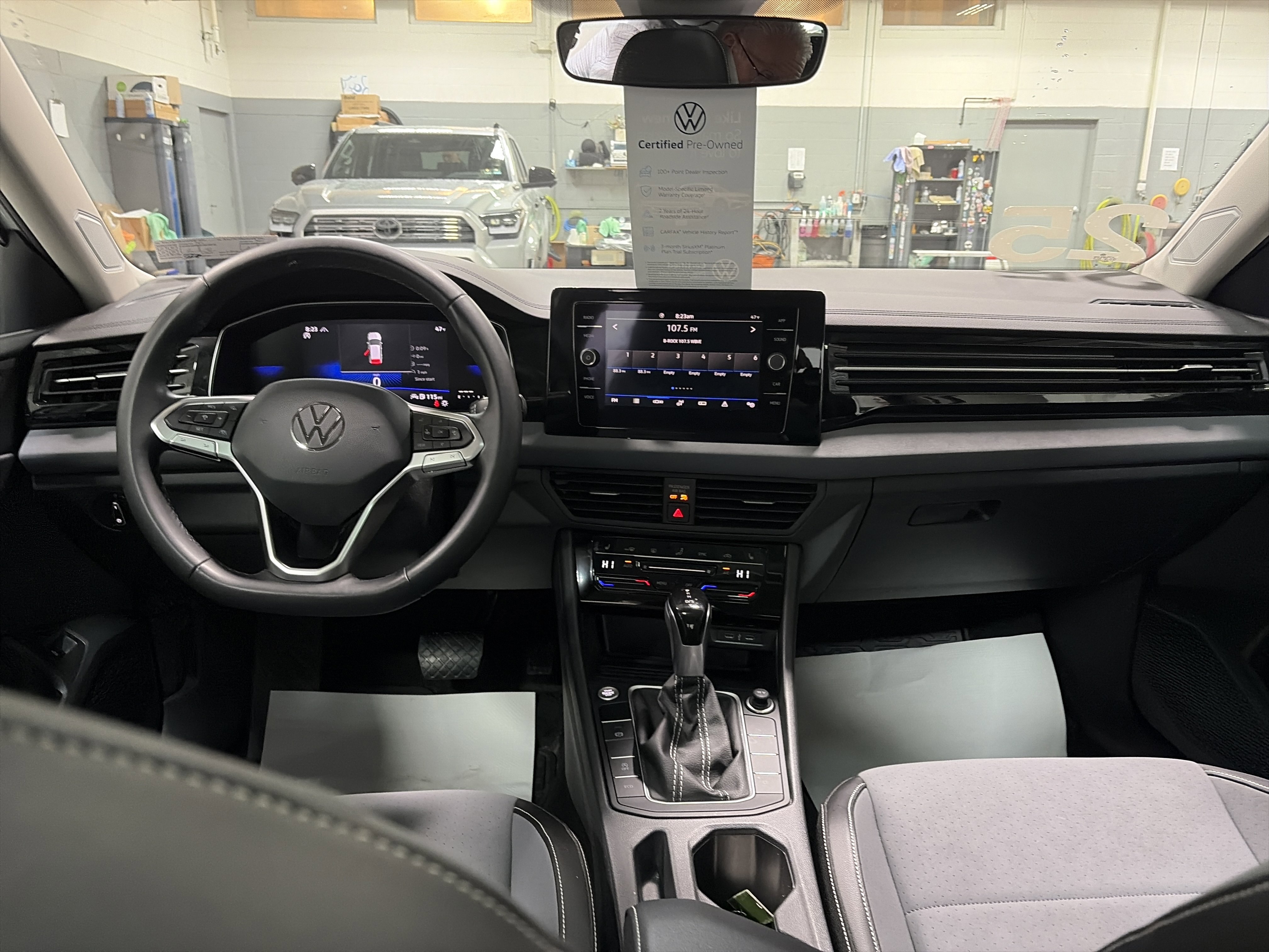 Certified 2025 Volkswagen Jetta SE image 26