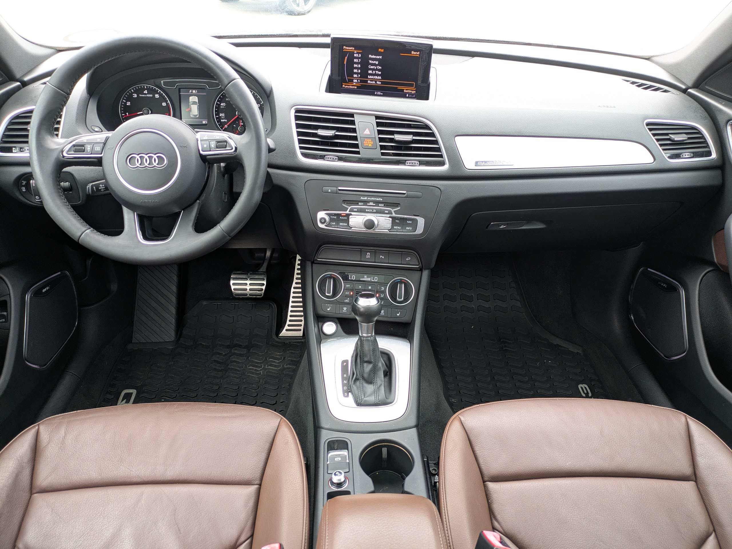 Used 2018 Audi Q3 2.0T Premium Plus AWD/4WD image 14