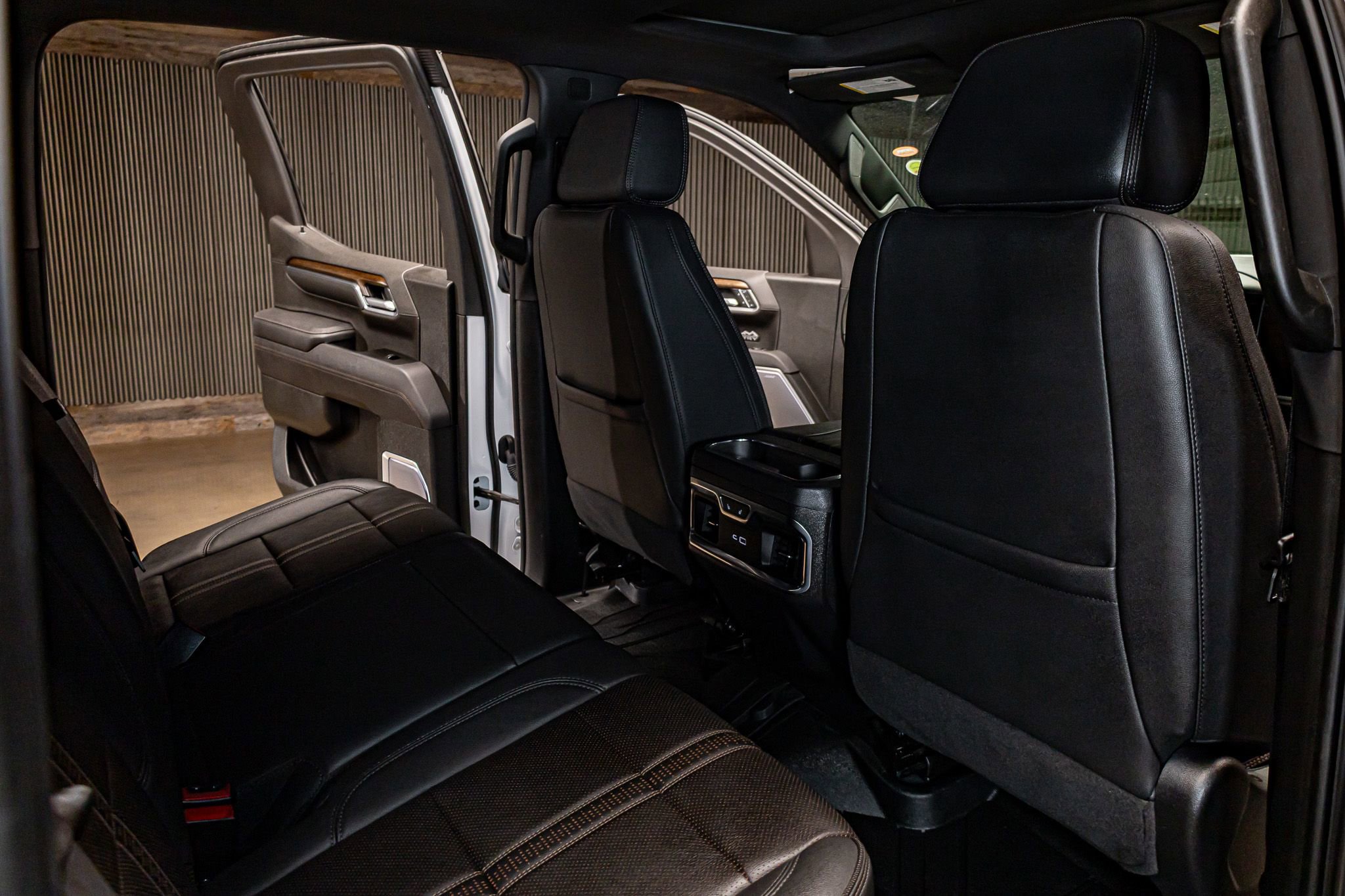 Used 2025 Chevrolet Silverado 1500 High Country w/ High Country Premium Package image 25