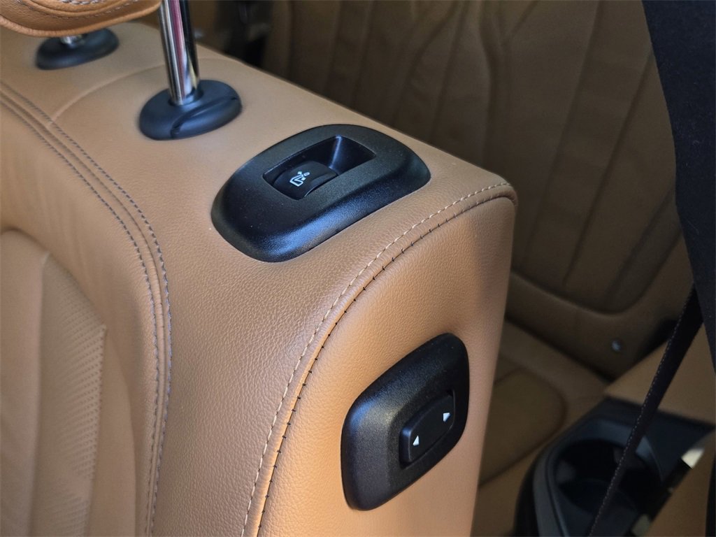 Used 2022 BMW X7 xDrive40i w/ M Sport Package image 14