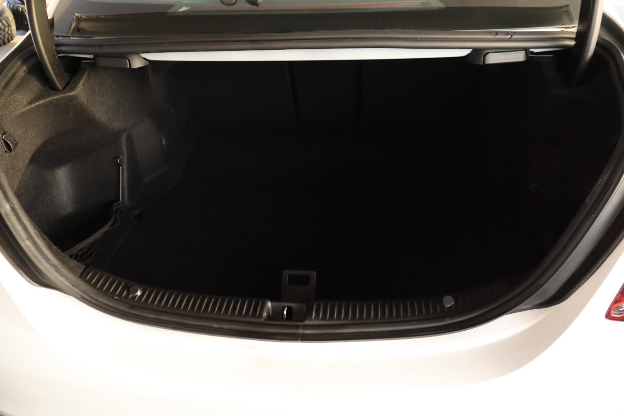 Used 2019 Mercedes-Benz C 300 4MATIC Sedan image 42