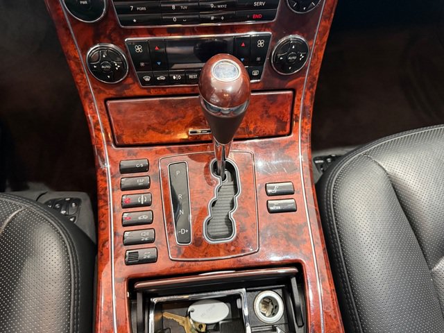 Used 2005 Maybach 57 RWD image 30