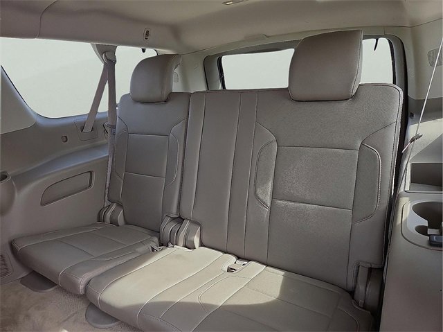 Used 2015 Chevrolet Suburban LTZ image 13