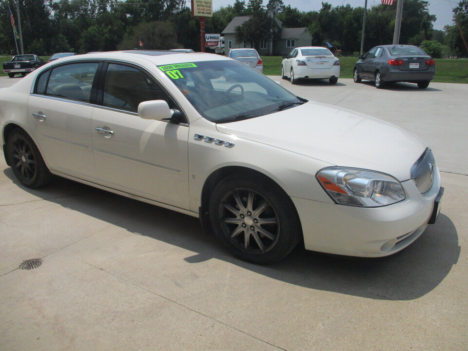 Used 2007 Buick Lucerne CXS w/ Driver Confidence Package FWD image 18