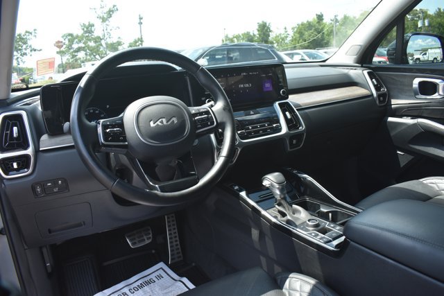 Used 2022 Kia Sorento SX Prestige AWD/4WD image 20