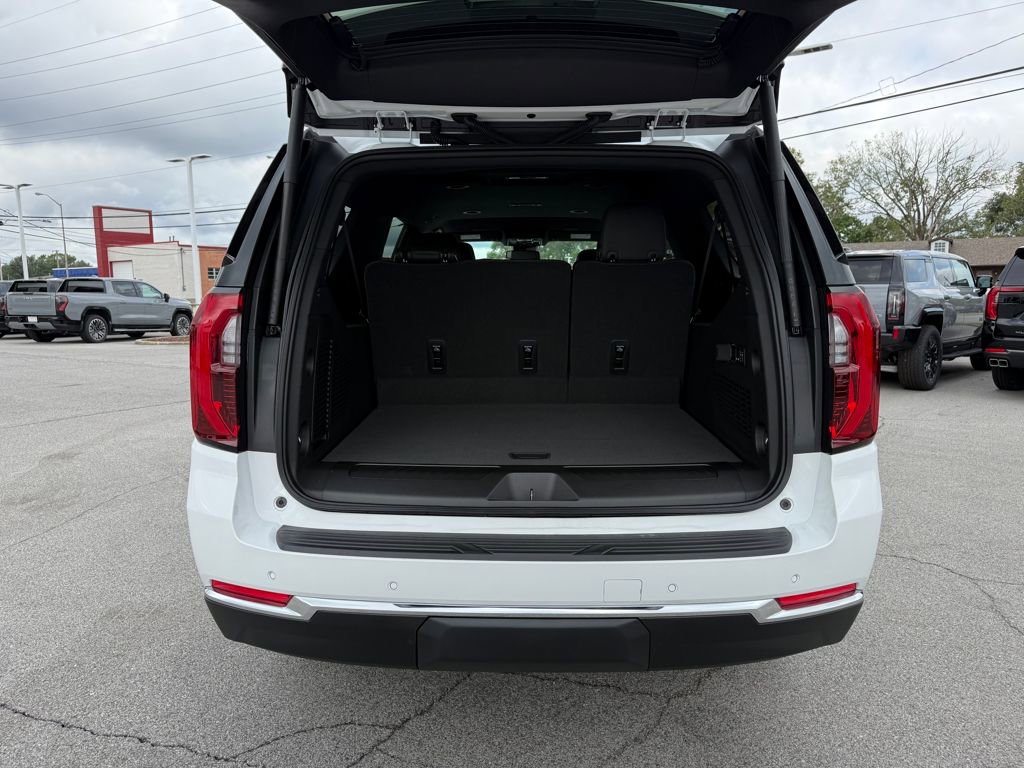 New 2026 GMC Yukon XL Elevation image 7