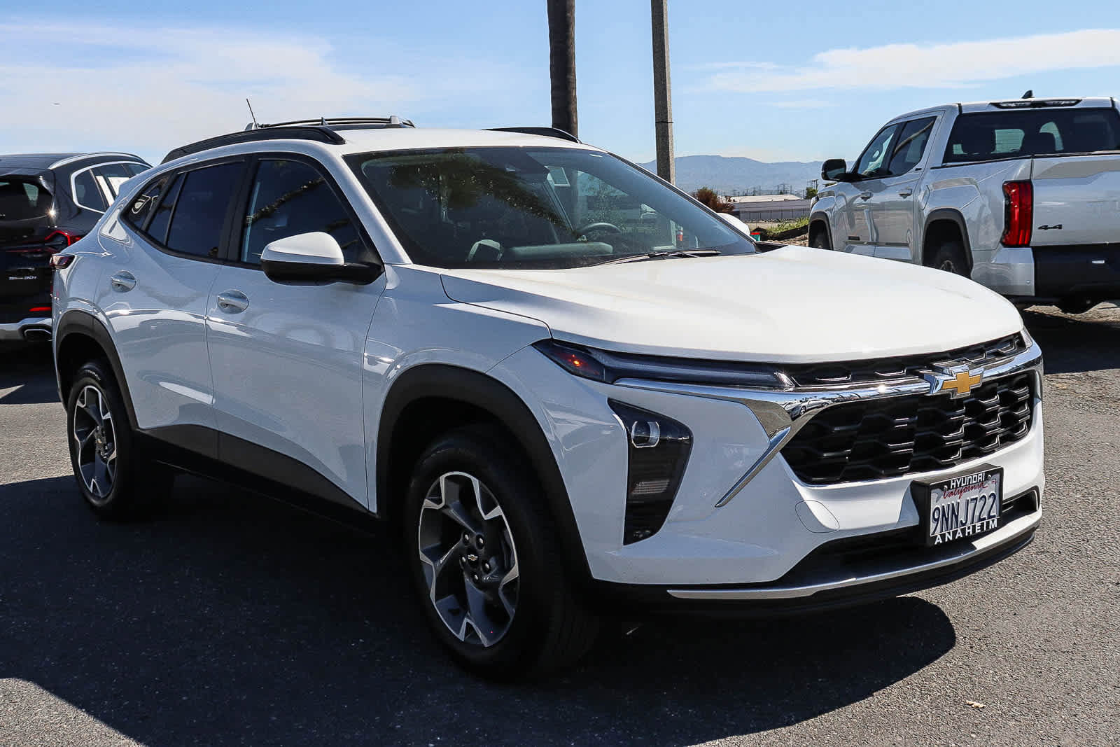 Used 2024 Chevrolet Trax LT image 3