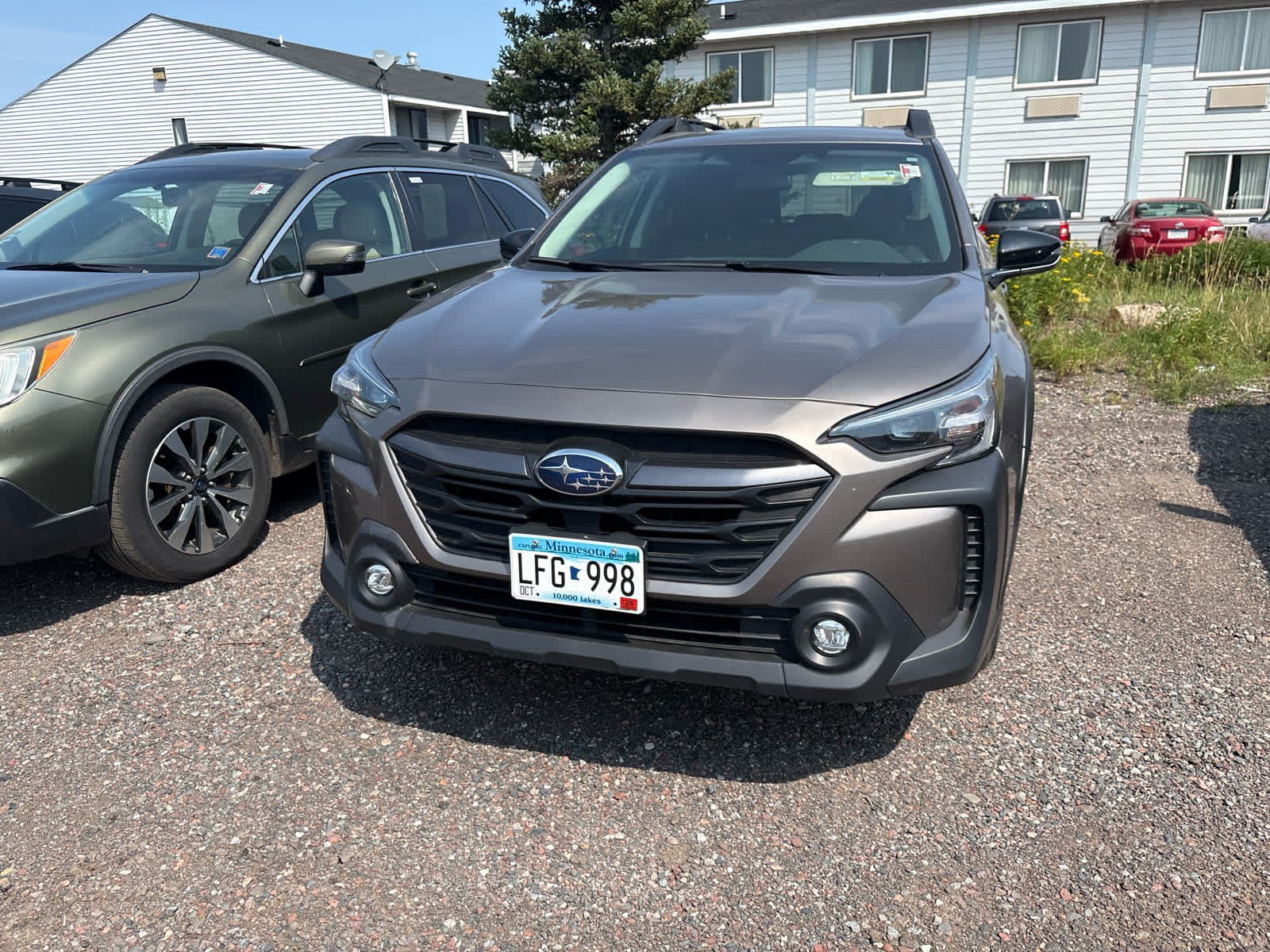 Used 2024 Subaru Outback Premium AWD/4WD image 3