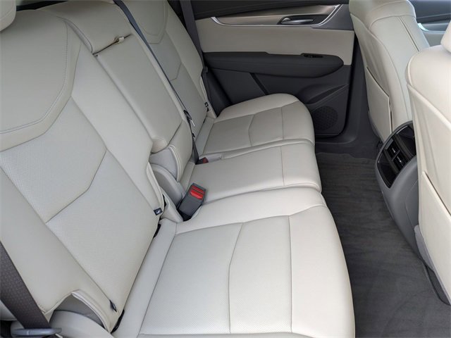 Certified 2024 Cadillac XT5 Premium Luxury w/ LPO, Floor Liner Package image 25