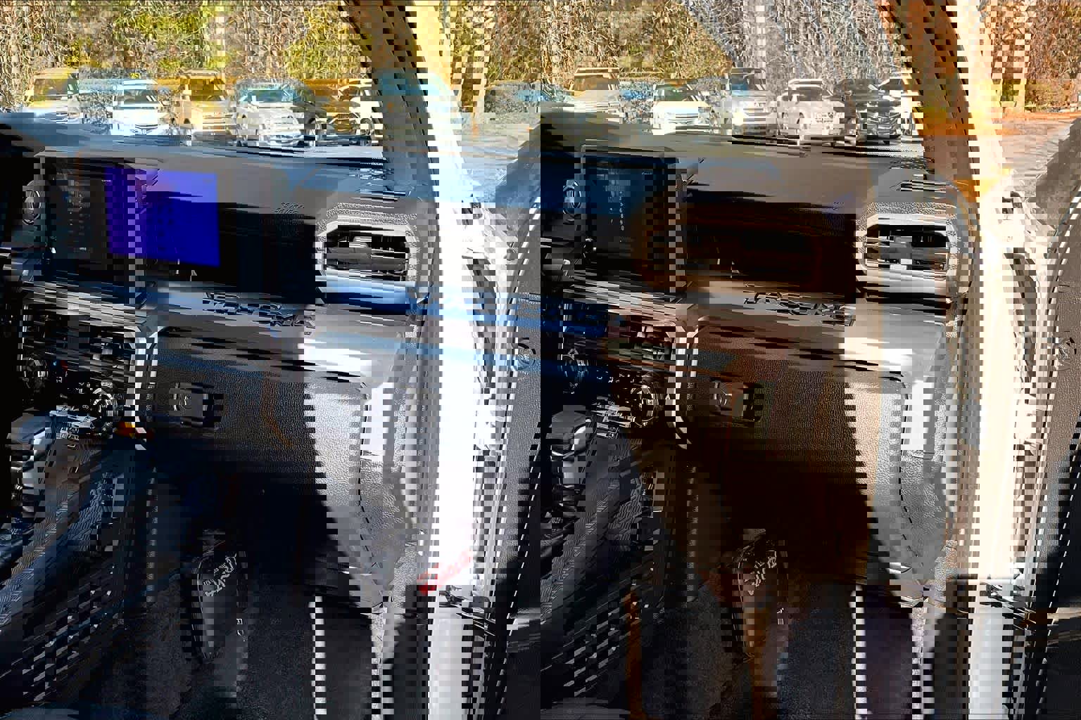 Used 2024 Toyota Tacoma SR5 image 18