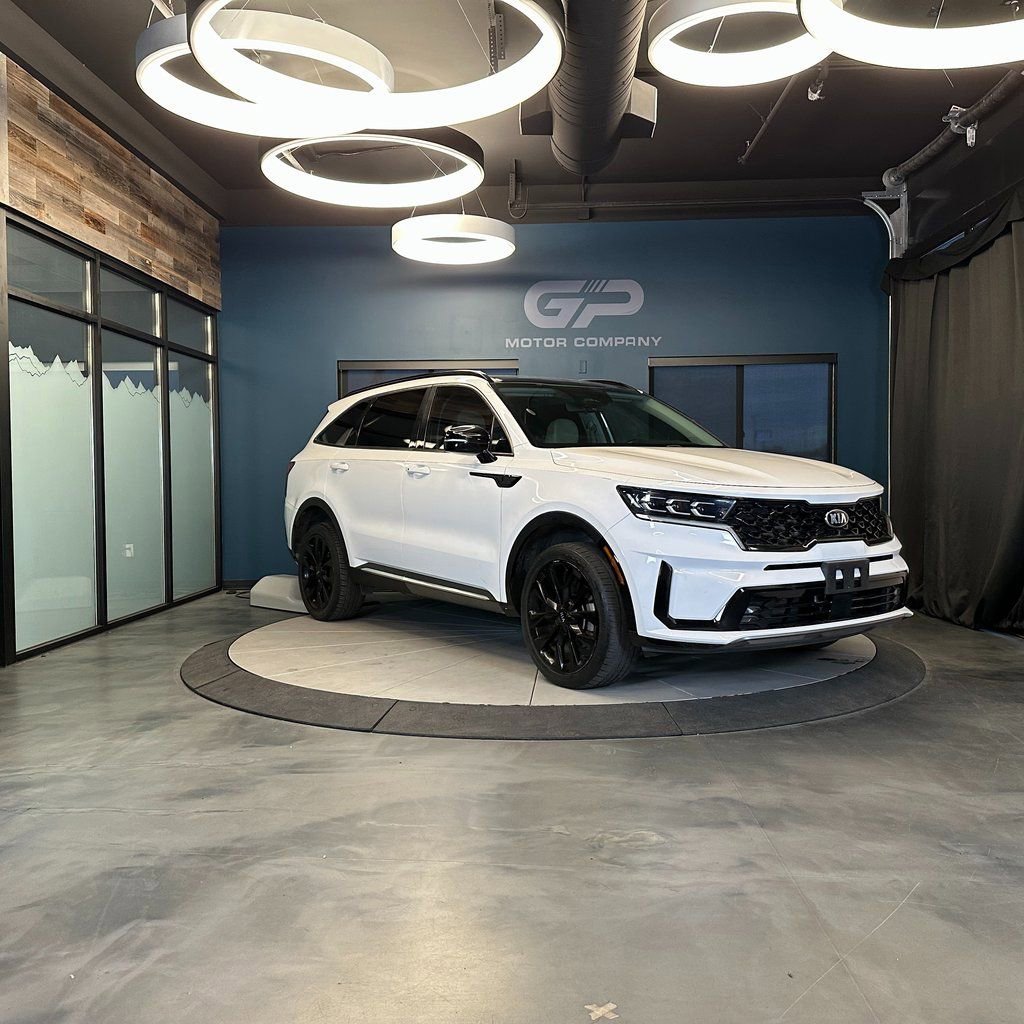 Used 2021 Kia Sorento SX image 1