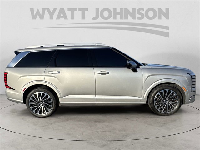 Used 2026 Hyundai Palisade Calligraphy image 6