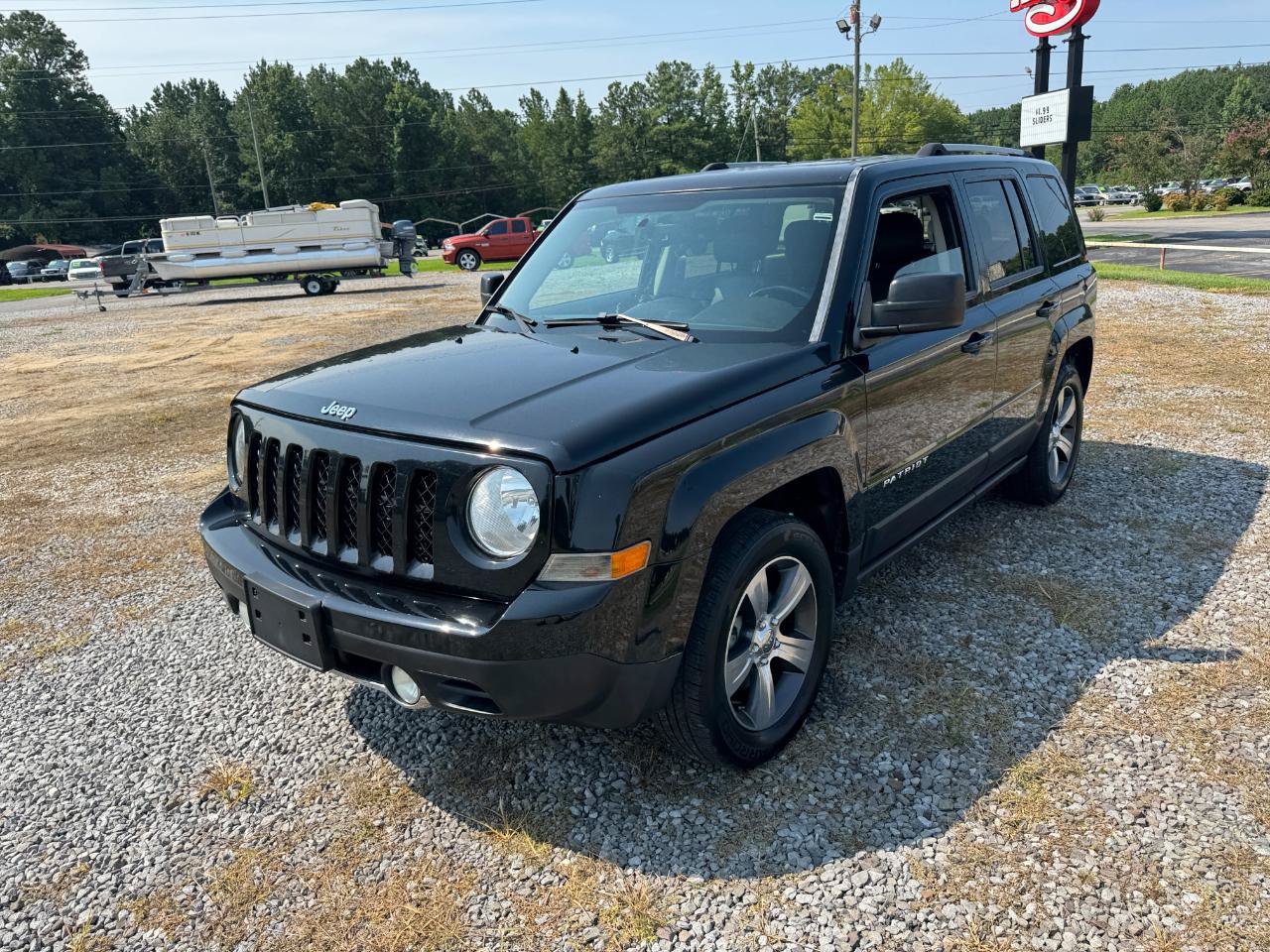 Used 2016 Jeep Patriot High Altitude FWD image 5