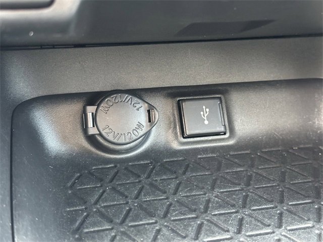 Used 2020 Toyota RAV4 XLE image 20