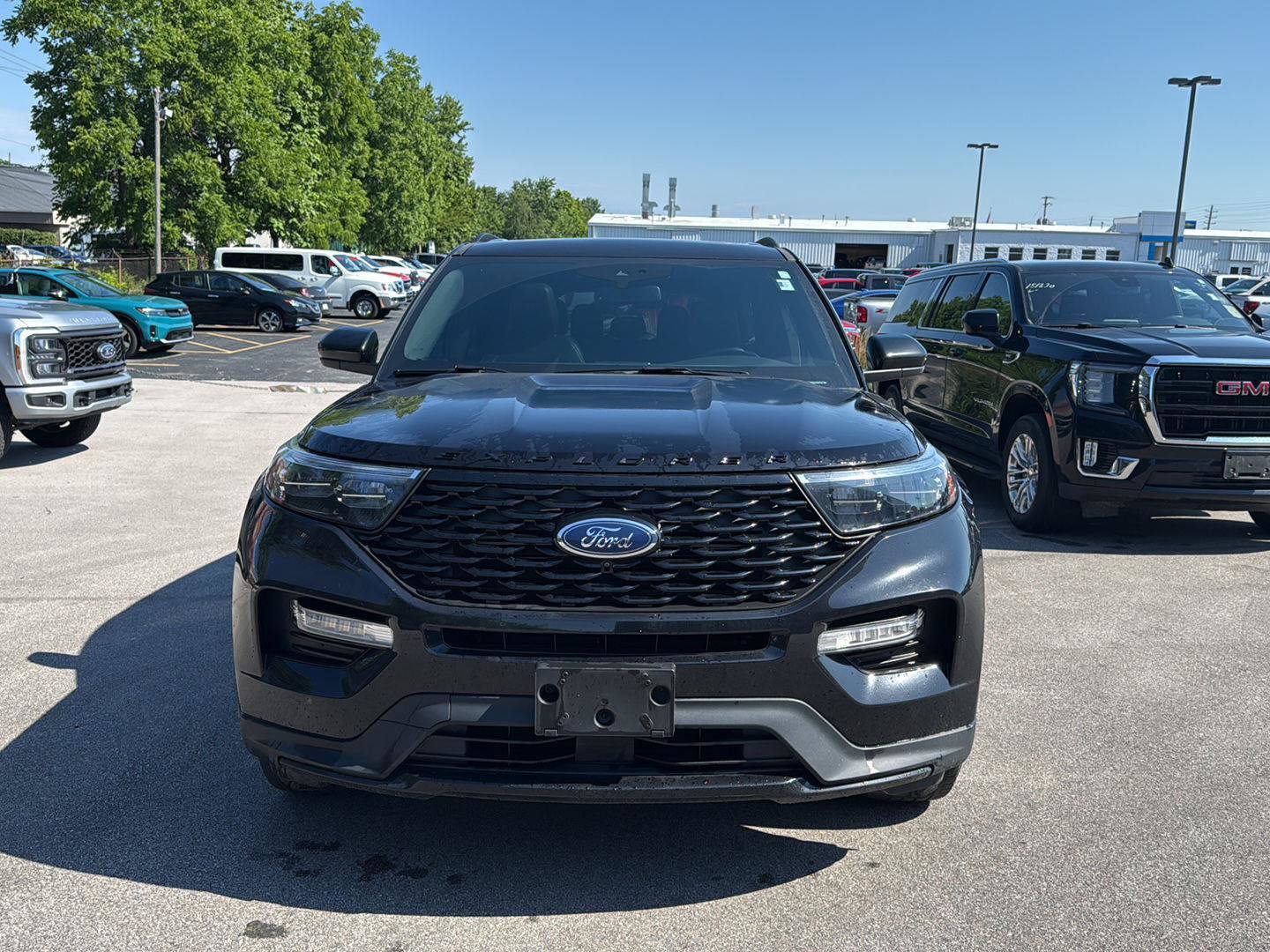 Used 2022 Ford Explorer ST-Line w/ Class IV Trailer Tow Package AWD/4WD image 8