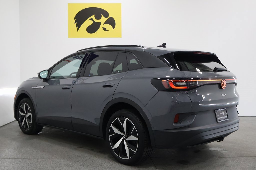 Used 2023 Volkswagen ID.4 Pro S image 9