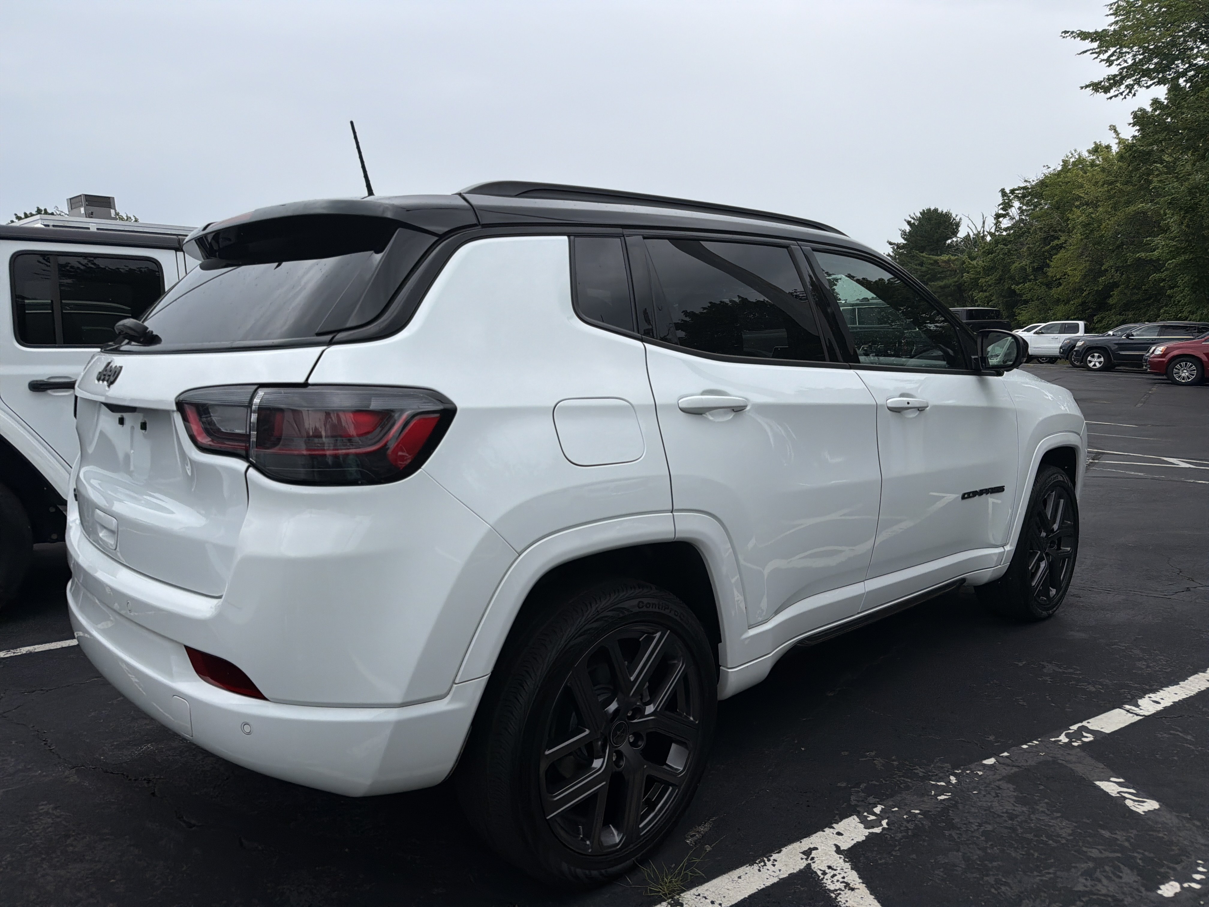 Certified 2025 Jeep Compass Limited w/ Driver Assist Group I AWD/4WD image 8