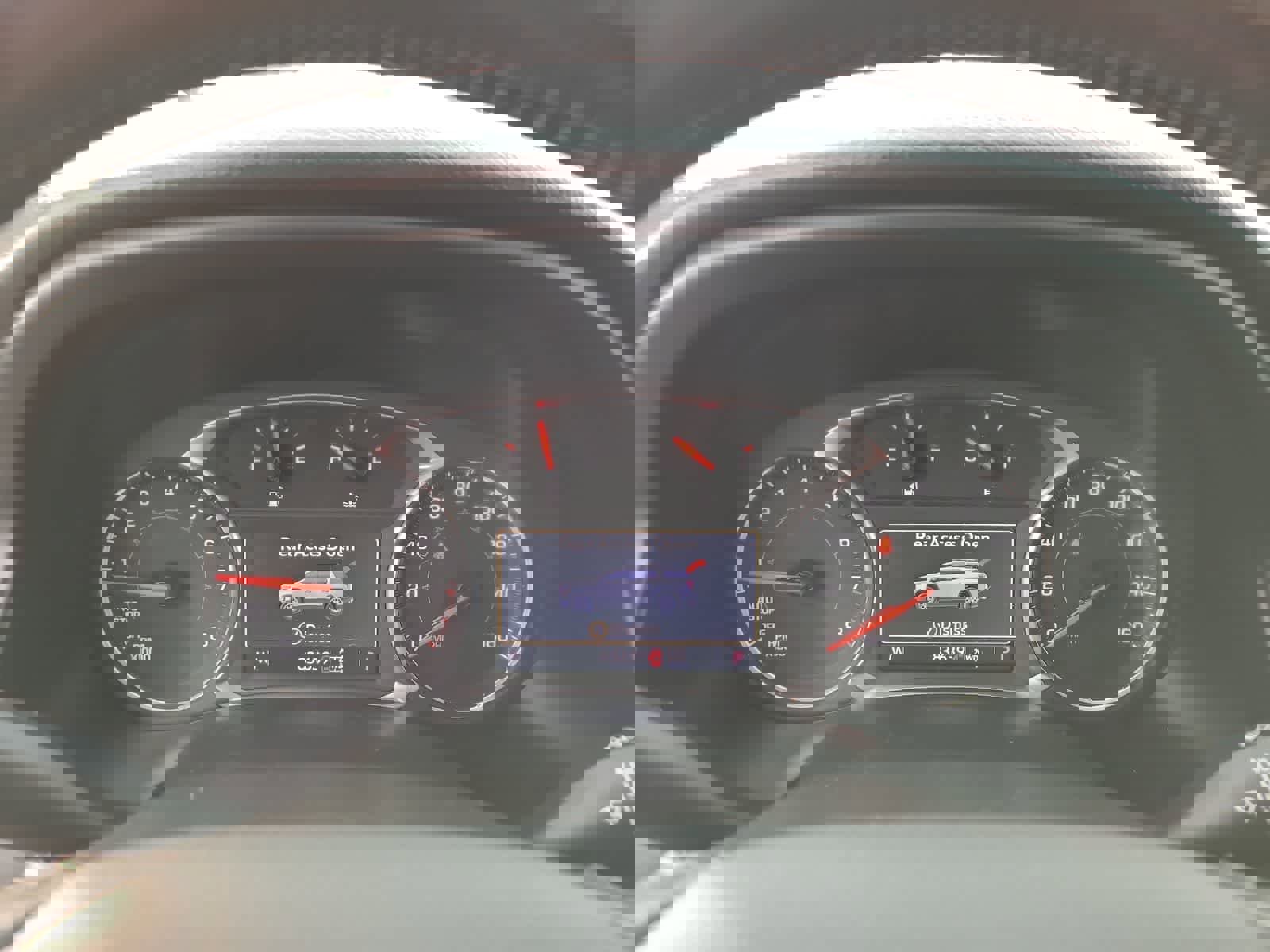 Used 2020 GMC Acadia AT4 image 26