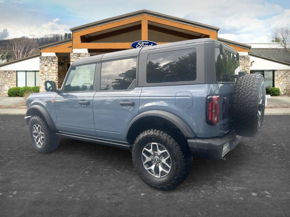 Used 2025 Ford Bronco Badlands AWD/4WD image 6