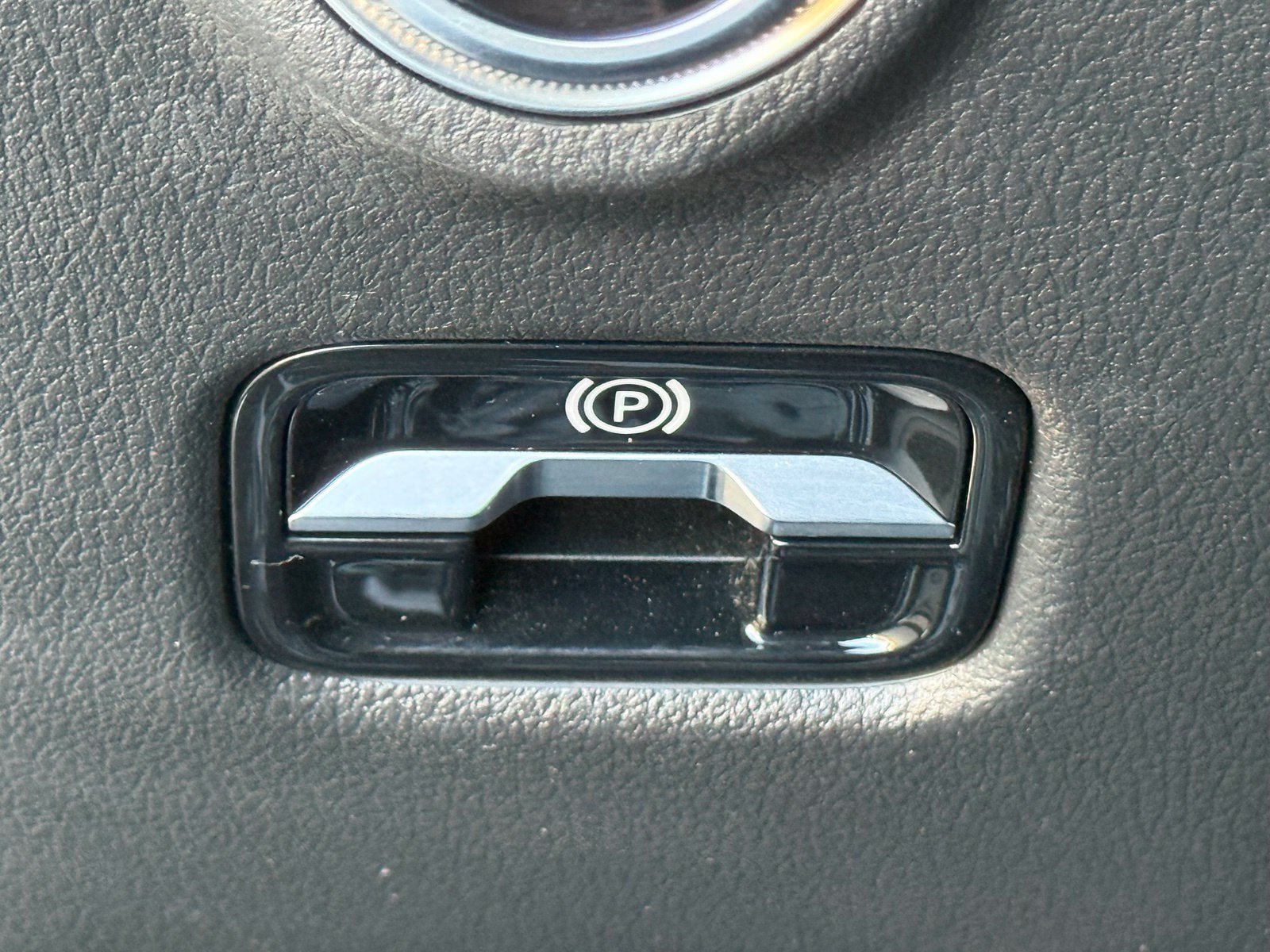 Used 2024 Mercedes-Benz C 300 Sedan image 30