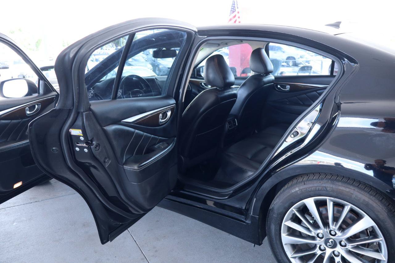 Used 2018 INFINITI Q50 Luxe RWD image 31