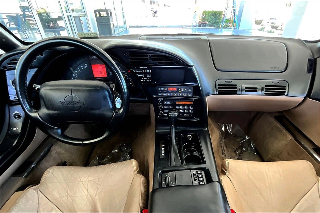 Used 1996 Chevrolet Corvette Base image 7