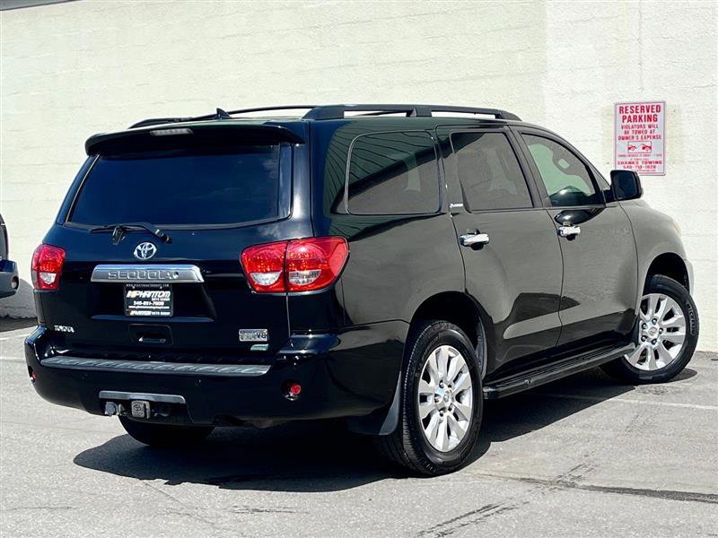 Used 2010 Toyota Sequoia Platinum image 5