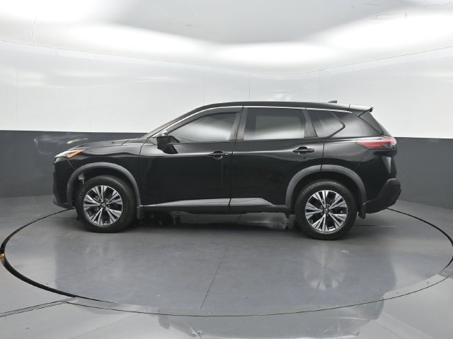Used 2022 Nissan Rogue SV FWD image 3