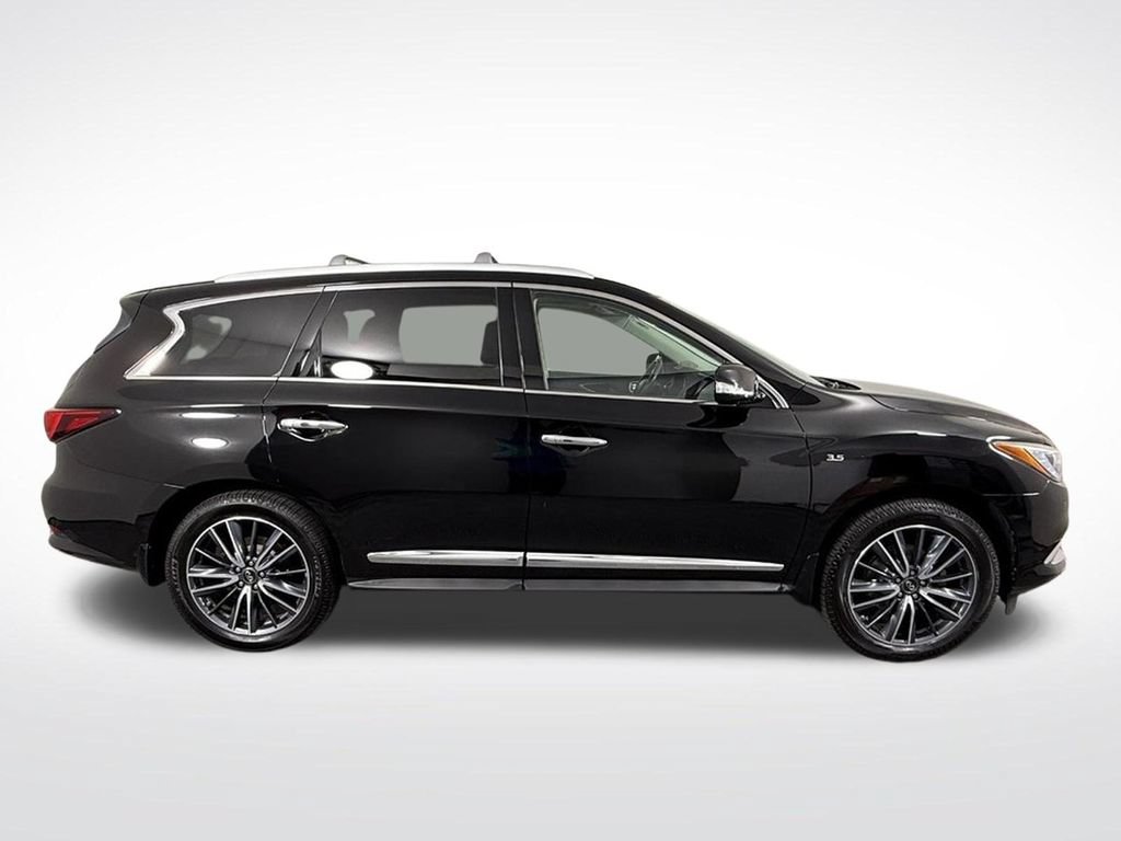 Used 2017 INFINITI QX60 Luxe w/ Deluxe Technology Package AWD/4WD image 6