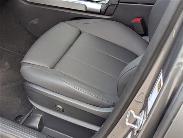 New 2026 Mercedes-Benz GLB 250 GLB 250 image 4