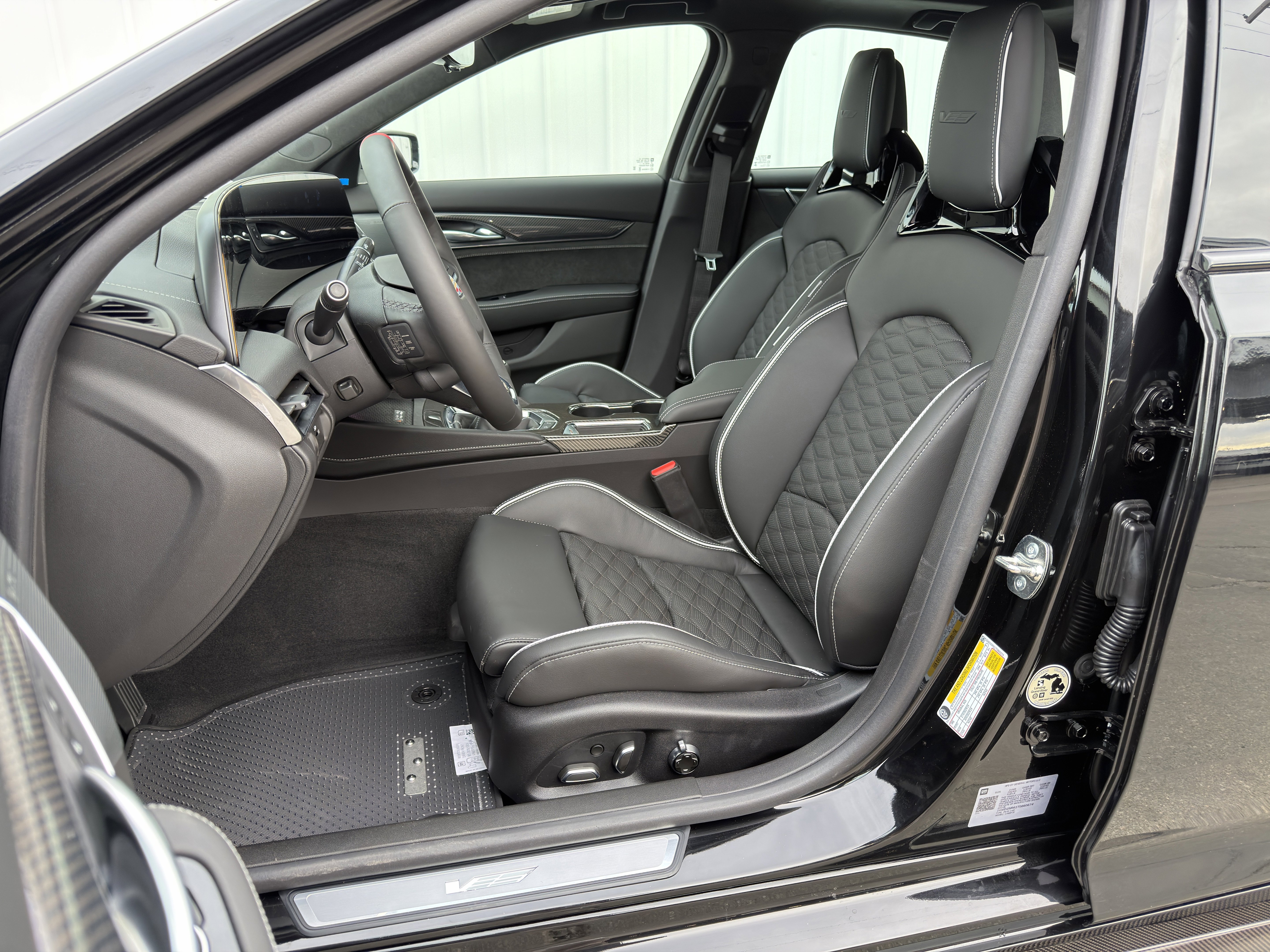 New 2026 Cadillac CT5 V Blackwing w/ Carbon Fiber 2 Package image 18