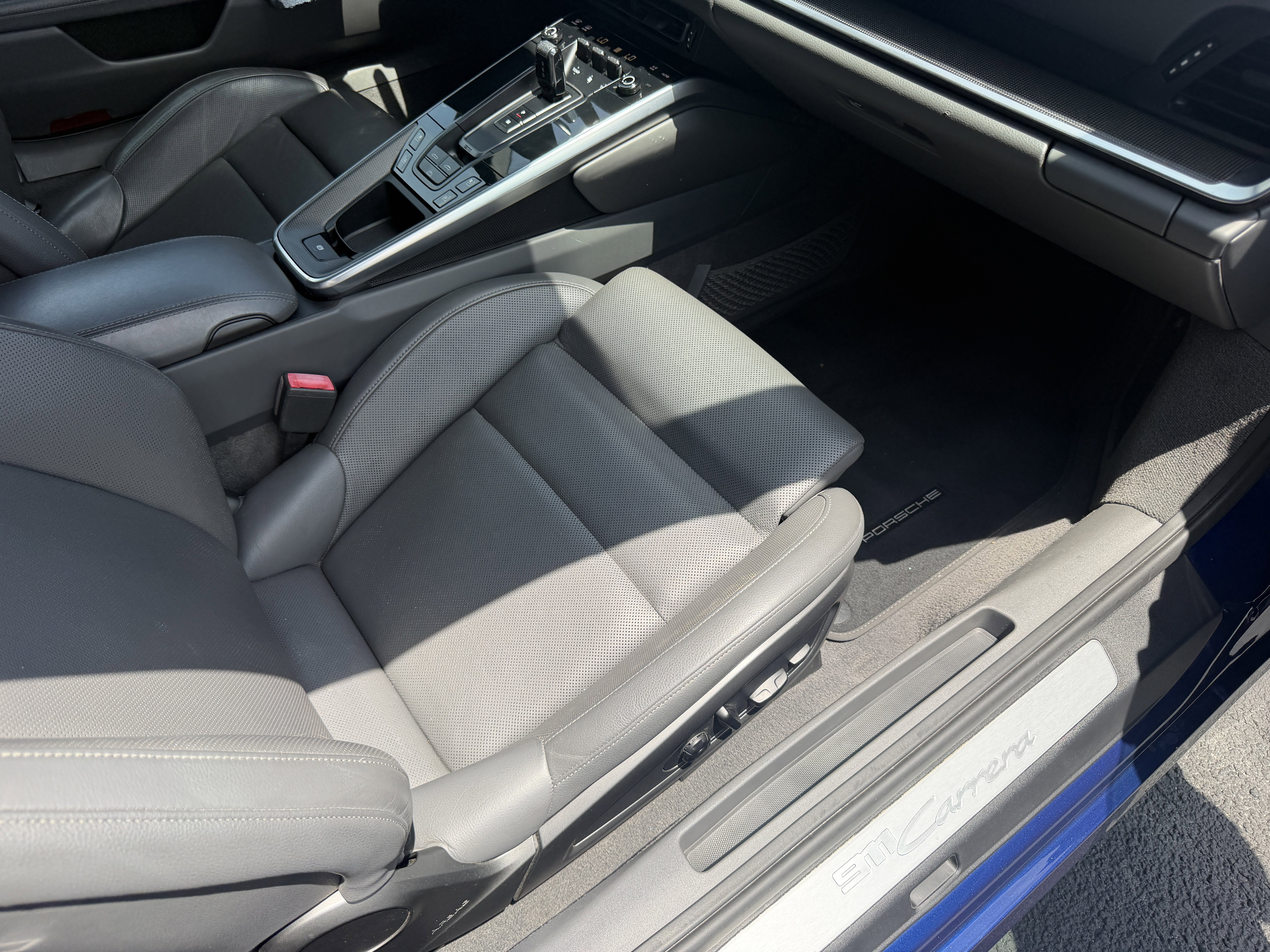 Certified 2021 Porsche 911 Carrera RWD image 14