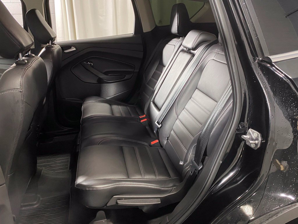 Used 2018 Ford Escape Titanium w/ Ford Safe & Smart Package AWD/4WD image 27