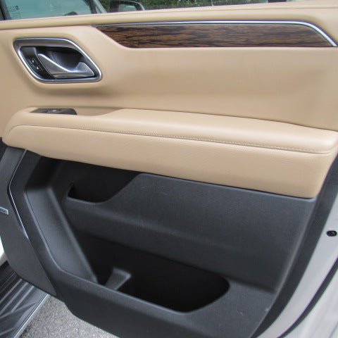 Used 2024 Chevrolet Suburban Premier AWD/4WD image 10