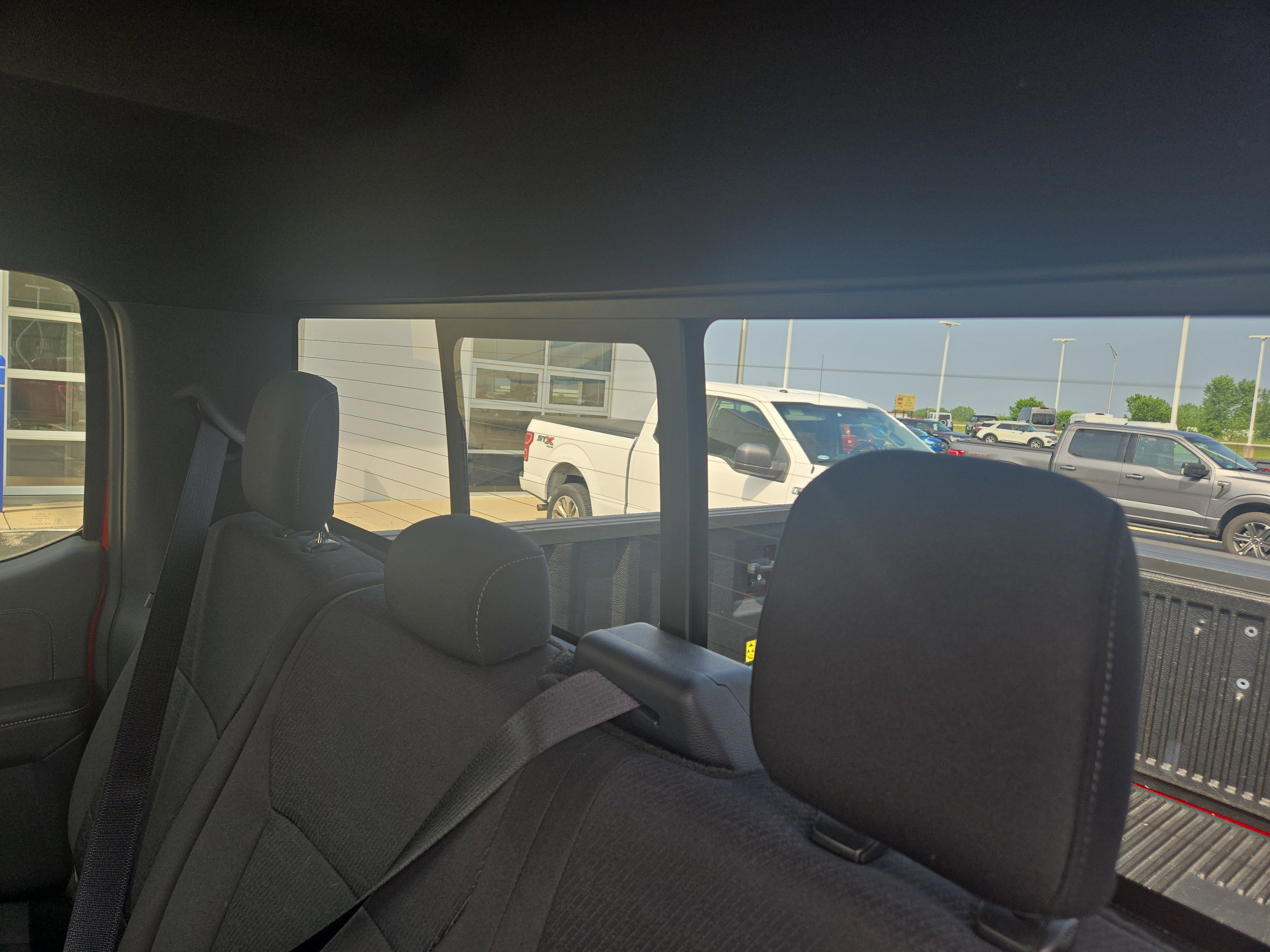 Certified 2022 Ford F150 XLT w/ Equipment Group 302A High image 14