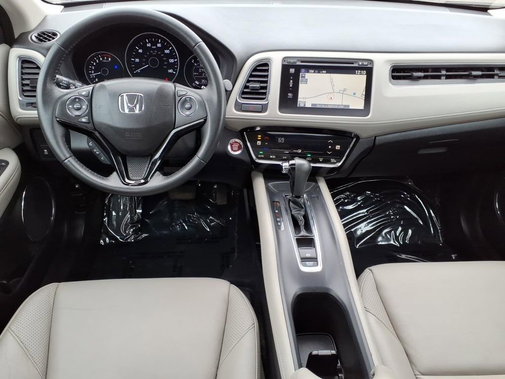 Used 2018 Honda HR-V EX-L image 10