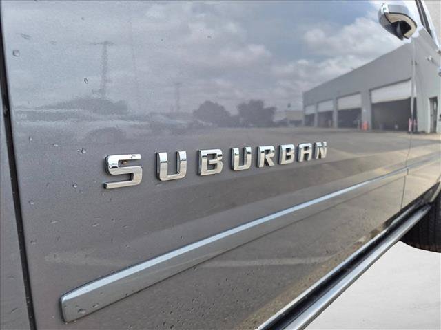 Used 2020 Chevrolet Suburban Premier w/ Max Trailering Package AWD/4WD image 11