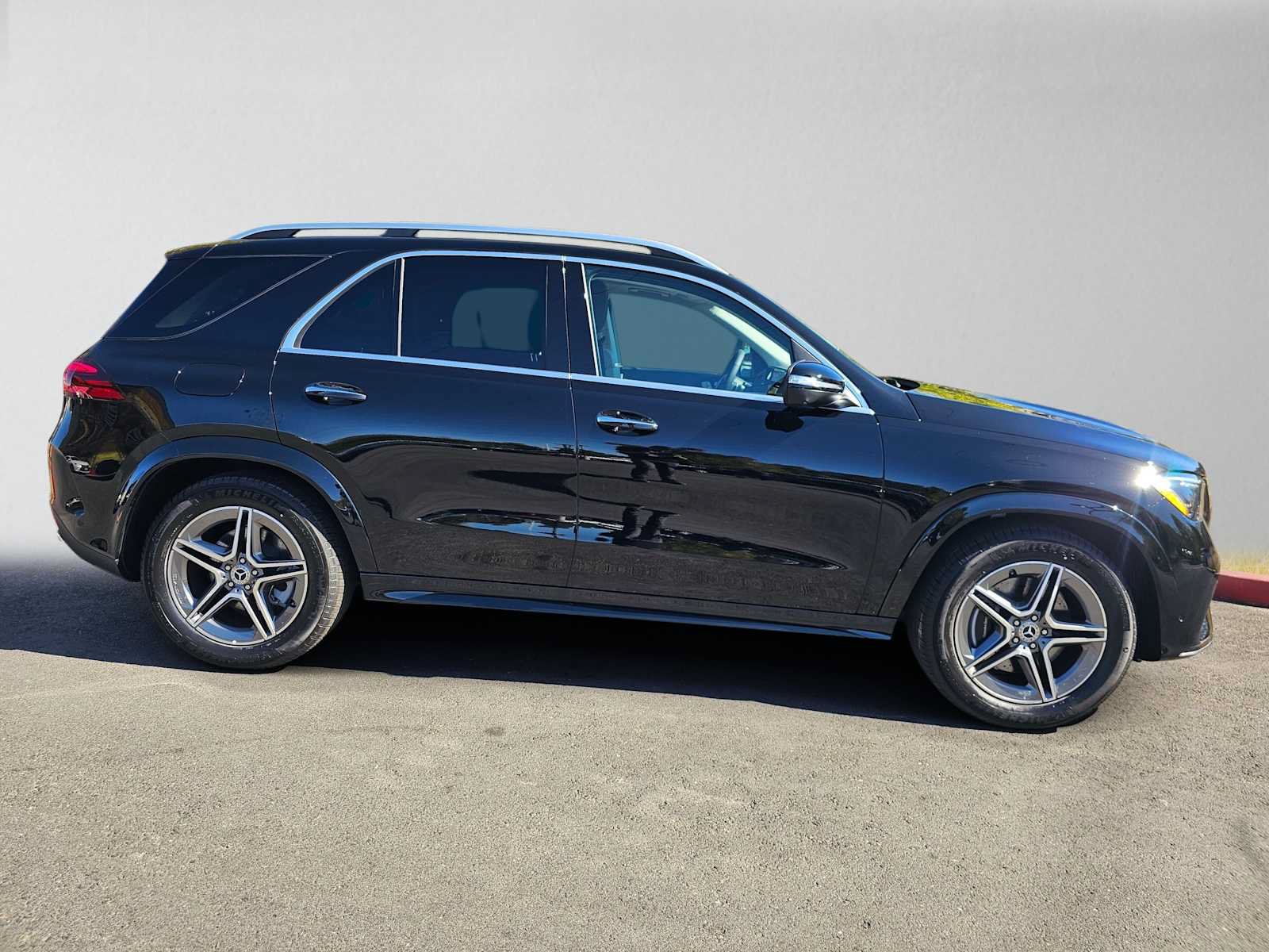 New 2026 Mercedes-Benz GLE 450 4MATIC image 2