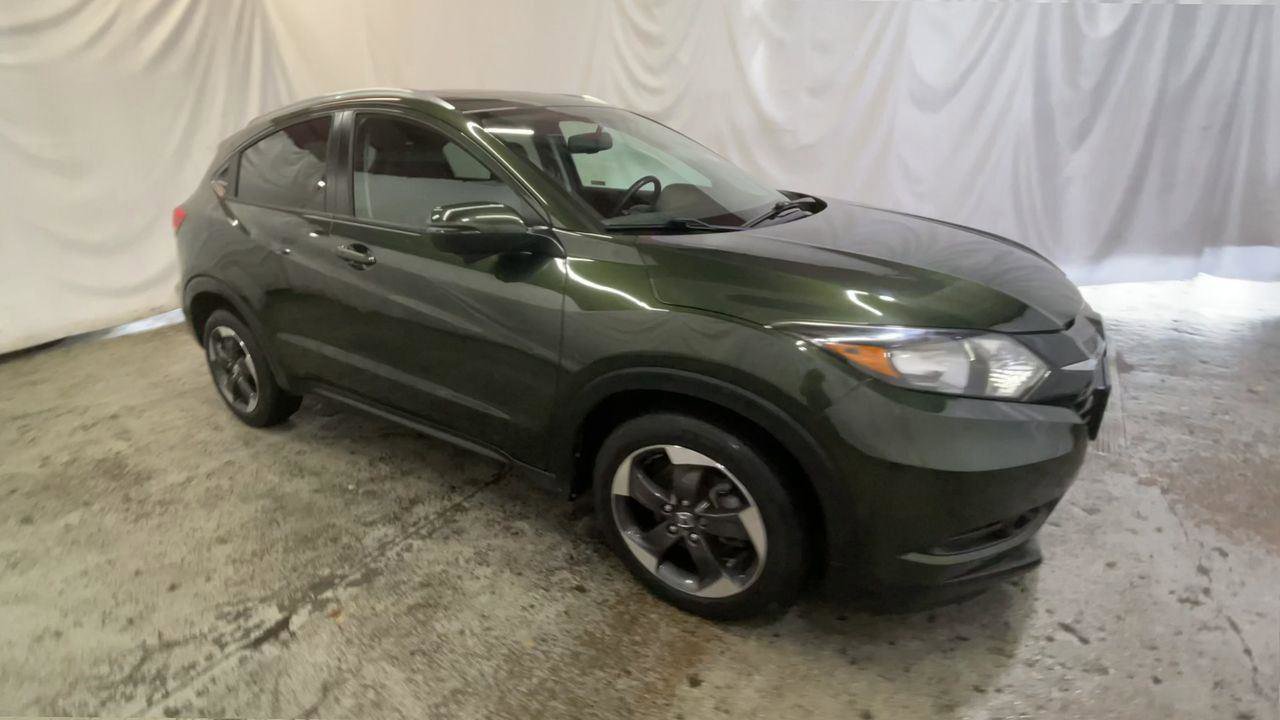 Used 2018 Honda HR-V EX-L image 2