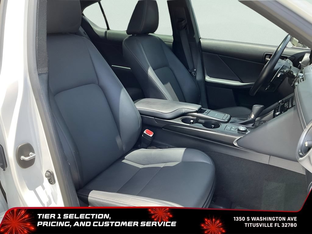 Used 2023 Lexus IS 300 w/ Comfort Package RWD image 15