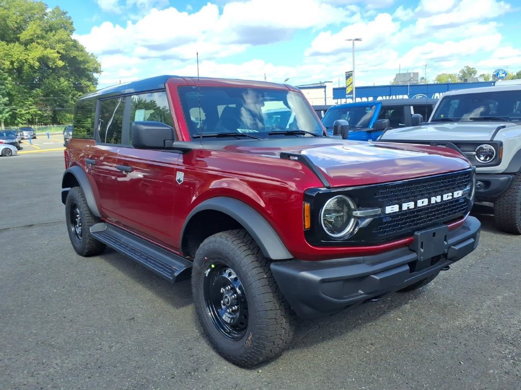 New 2026 Ford Bronco Big Bend AWD/4WD image 1